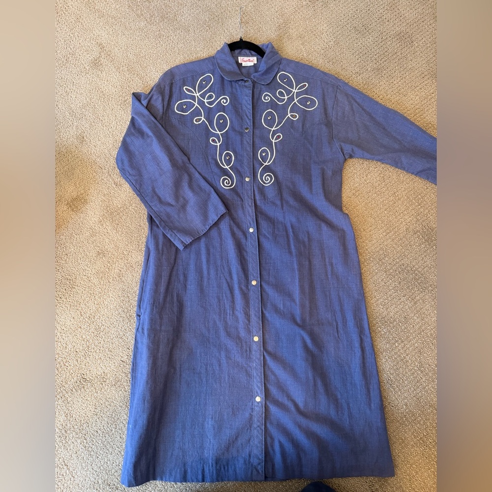Vintage Western Dress with Embroidery